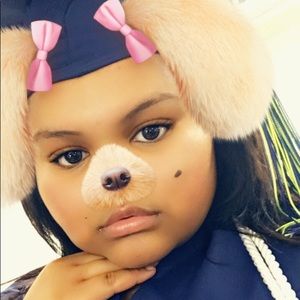 Meet your Posher, Tiandra